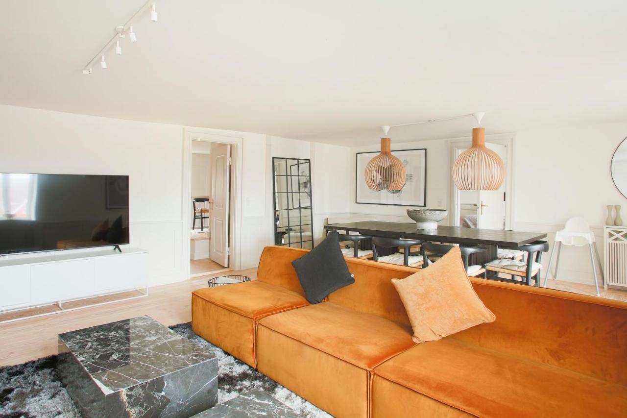 Modern 3br Duplex In Nyhavn W Private Balcony * København
